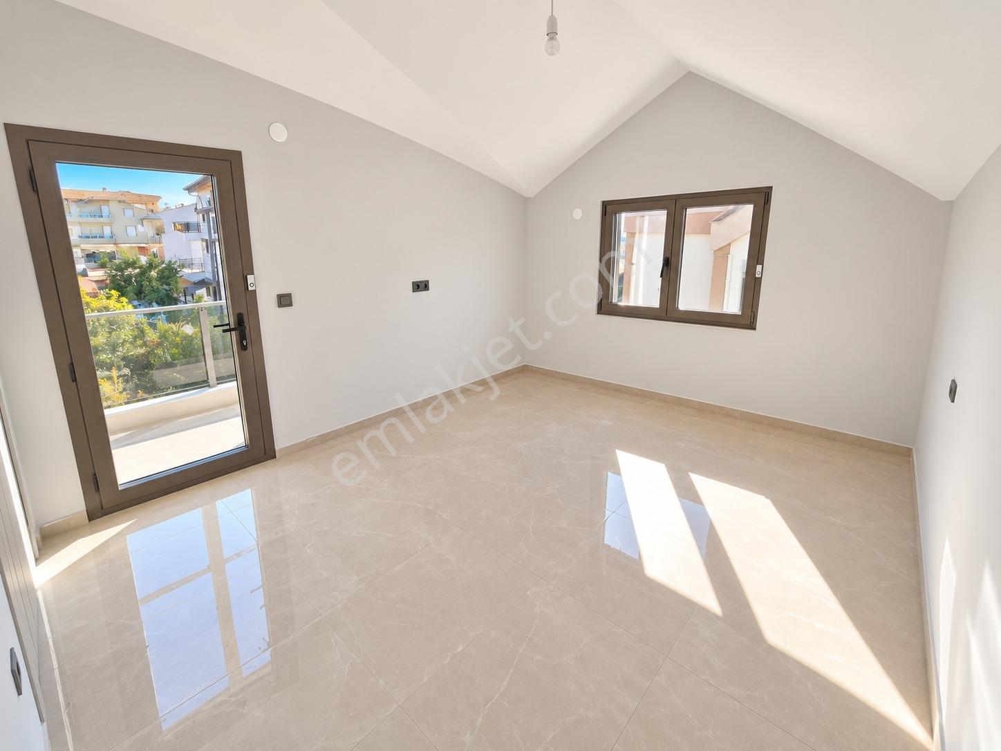 Umas Solutıondan Plaja 150 Mt - Muhteşem Konum - 4+1 Sıfır Villa — fotoğraf 19