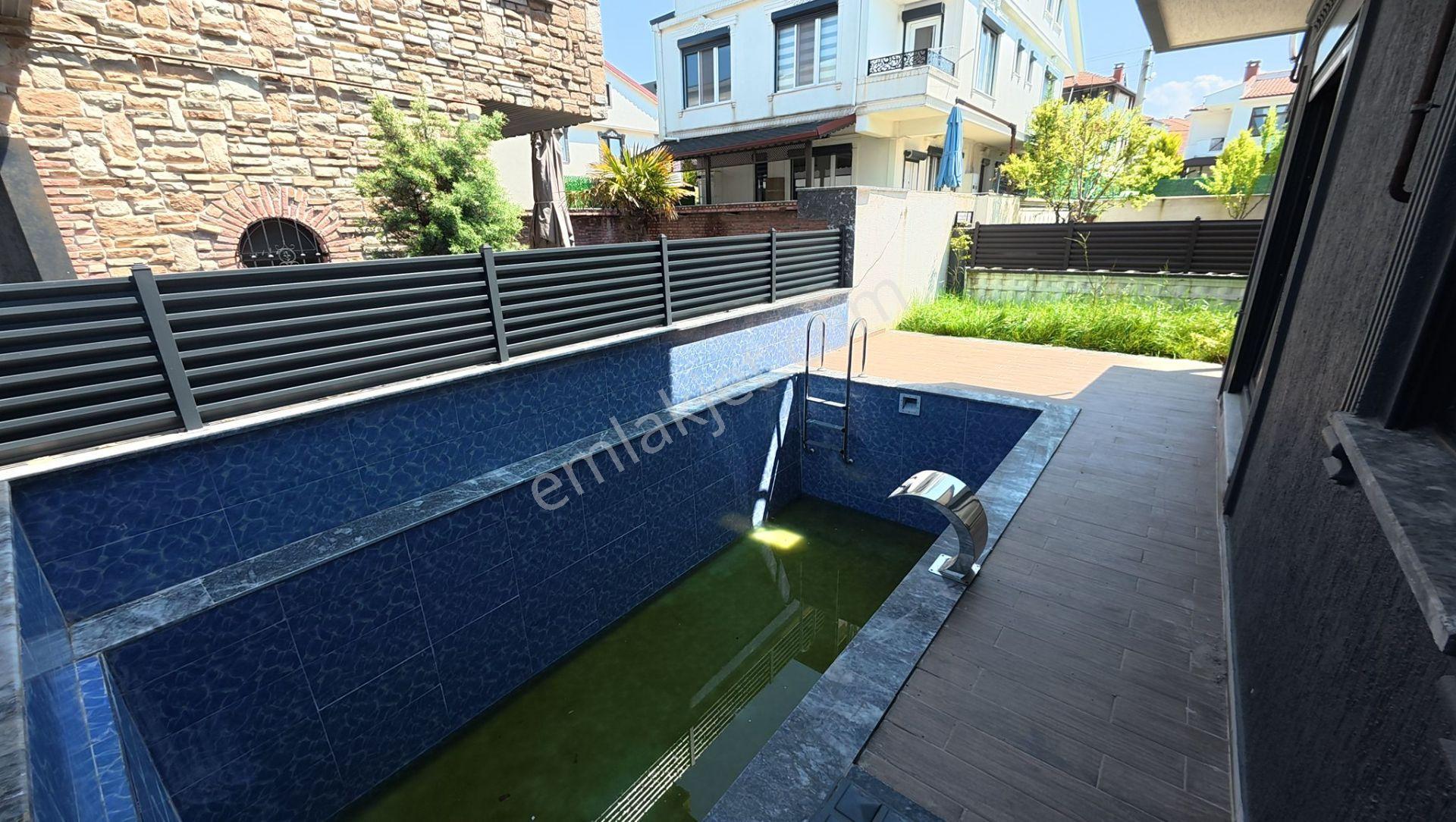 Sakarya Kocaali De Yalı Mah De Denize 2 Parsel Havuzlu Müstakil 4+1 — fotoğraf 12