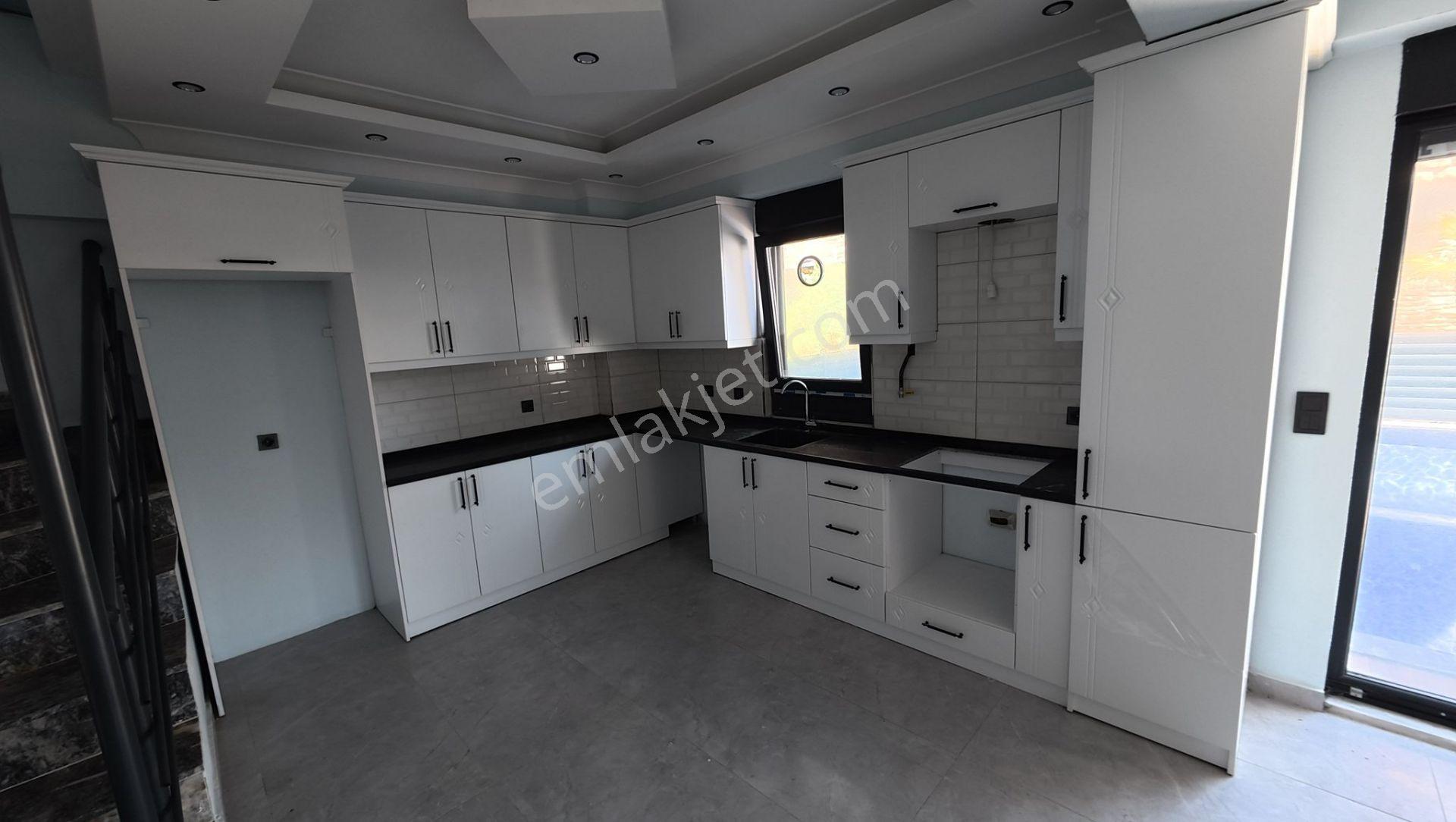 Sakarya Kocaali De Yalı Mah De Denize 2 Parsel Havuzlu Müstakil 4+1 — fotoğraf 16