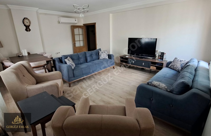 Hayal Park Civarında Geniş Ve Ferah Oturumlu 4+1 Satılık Daire — fotoğraf 9