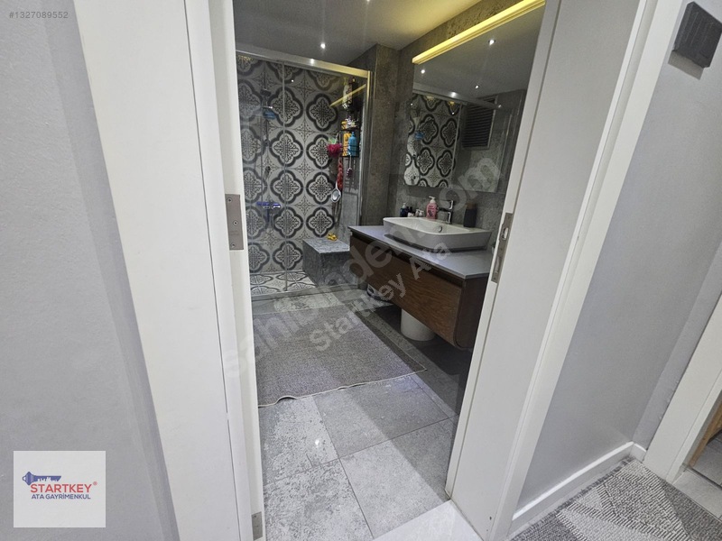 Karabağlar Gülyaka Mahallesi Çift Cepheli 3+1 Satılık Daire — fotoğraf 11