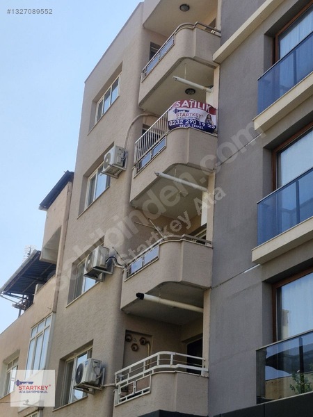 Karabağlar Gülyaka Mahallesi Çift Cepheli 3+1 Satılık Daire — fotoğraf 29