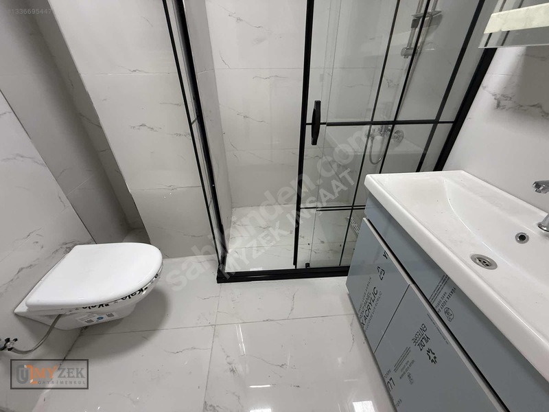 Bezırganbahçe'de Süper Konumda Satılık 2 + 1 Ara Kat Daıre — fotoğraf 26