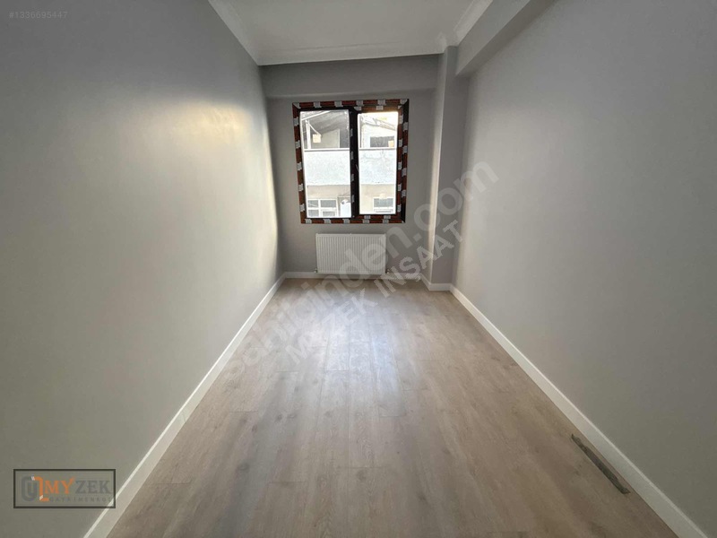 Bezırganbahçe'de Süper Konumda Satılık 2 + 1 Ara Kat Daıre — fotoğraf 37