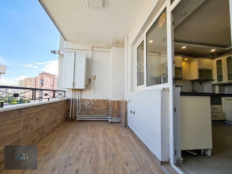 Roxy Grouptan Ferah, Bakımlı Ve 3 Cepheli Satılık 3+1 — fotoğraf 9