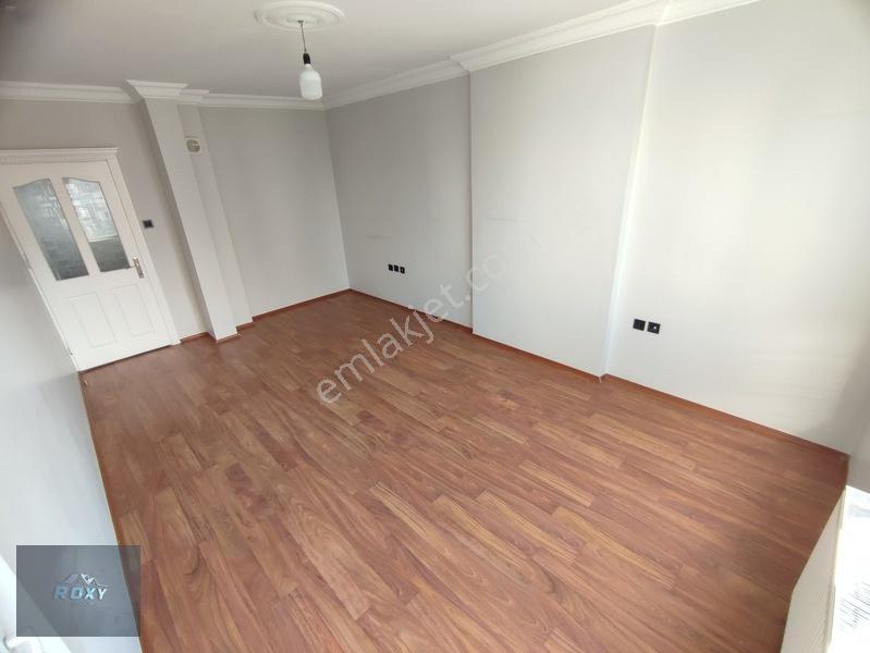 Roxy Grouptan Ferah, Bakımlı Ve 3 Cepheli Satılık 3+1 — fotoğraf 16