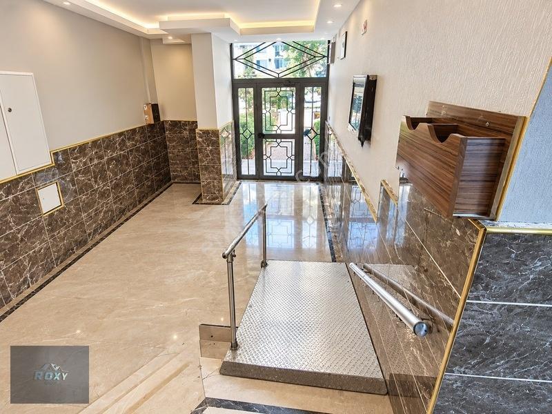 Roxy Grouptan Ferah, Bakımlı Ve 3 Cepheli Satılık 3+1 — fotoğraf 23