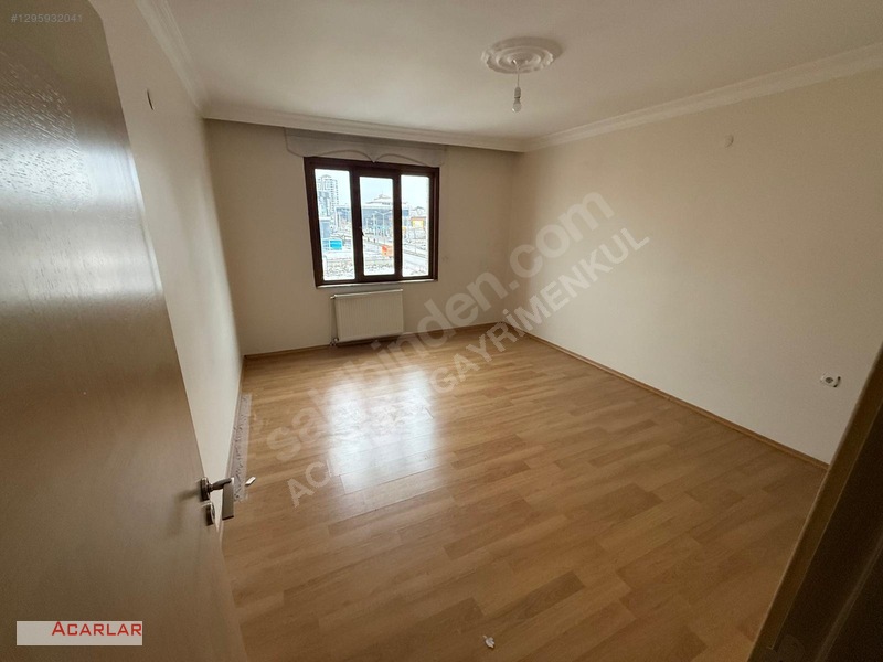 Kuzeykent Merkezi Konum Da .geniş Kullanışlı Satılık 3+1 Daire — fotoğraf 8