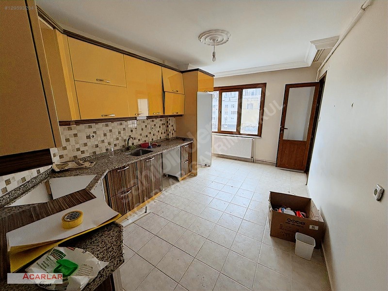 Kuzeykent Merkezi Konum Da .geniş Kullanışlı Satılık 3+1 Daire — fotoğraf 18