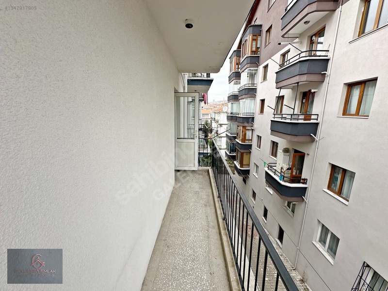 Etlik Aşağı Eğlence Yakını 2.katta Ön Cephe 3+1 Mantolamalı Bina — fotoğraf 25