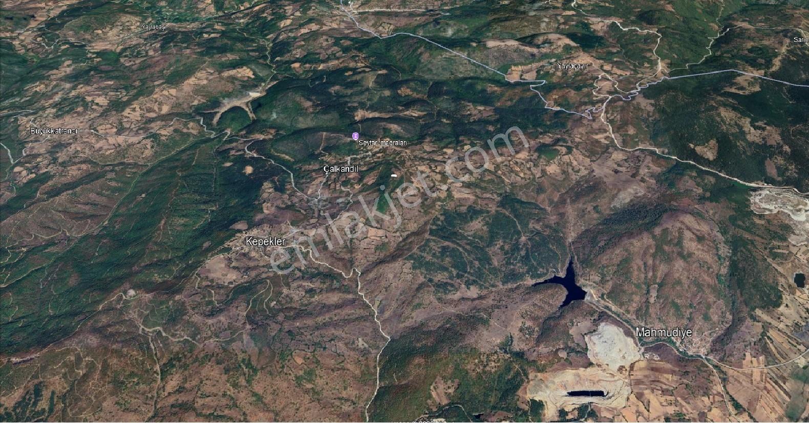 Elfi' Den Kepsut Çalkandil'de Satılık 1785 M2 Tarla — fotoğraf 3
