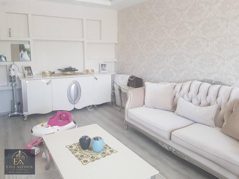 Yakacık Da Bulvar Üzeri Ara Kat Ön Cephe Ferah Manzaralı Daire — fotoğraf 7