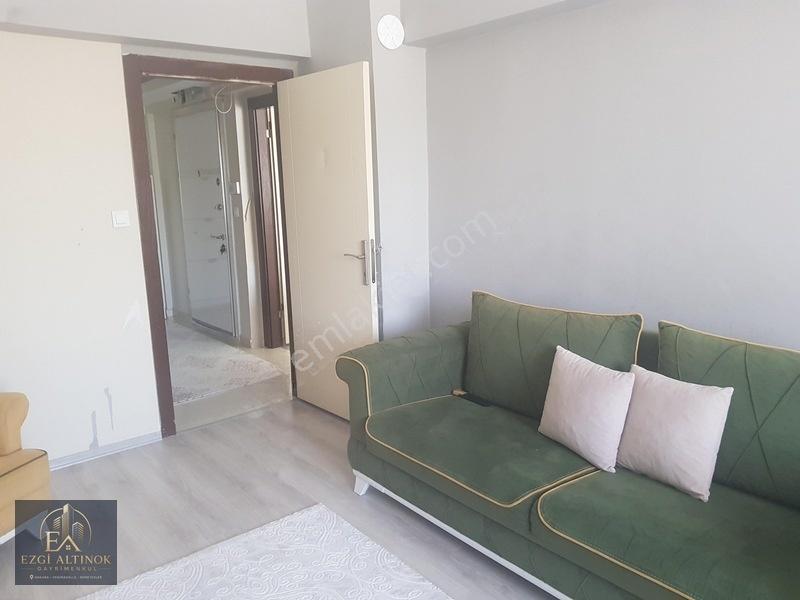 Yakacık Da Bulvar Üzeri Ara Kat Ön Cephe Ferah Manzaralı Daire — fotoğraf 12