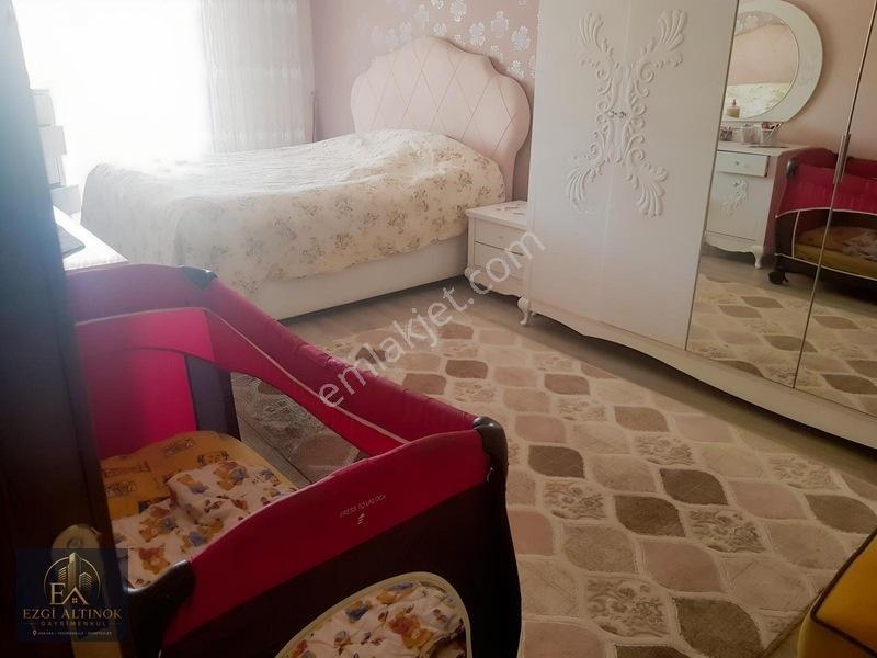 Yakacık Da Bulvar Üzeri Ara Kat Ön Cephe Ferah Manzaralı Daire — fotoğraf 14