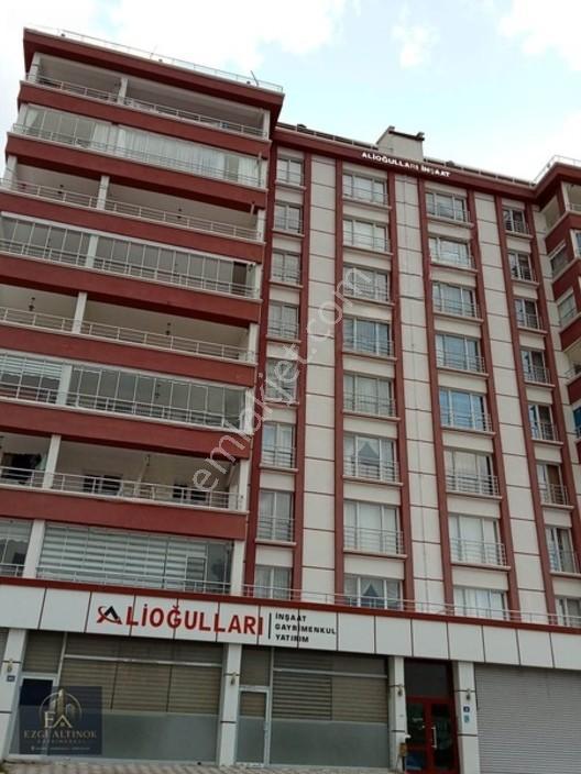 Yakacık Da Bulvar Üzeri Ara Kat Ön Cephe Ferah Manzaralı Daire — fotoğraf 33