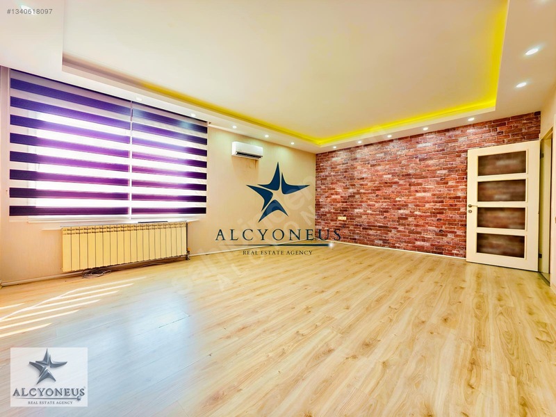 ▙alcyoneus▟'den Akdeniz İhsaniye Mh.de»adliye Karşısı 1+1 Ofis« — fotoğraf 2
