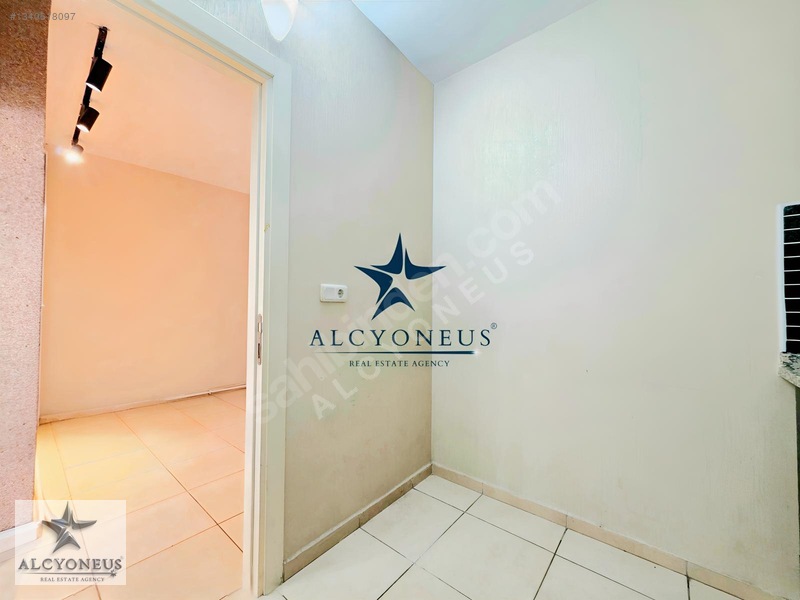 ▙alcyoneus▟'den Akdeniz İhsaniye Mh.de»adliye Karşısı 1+1 Ofis« — fotoğraf 12