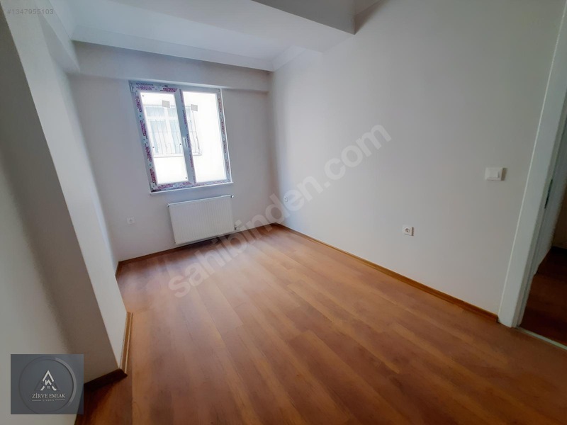 Merkezi Konumda Satılık Arakat 2+1 Daire — fotoğraf 12