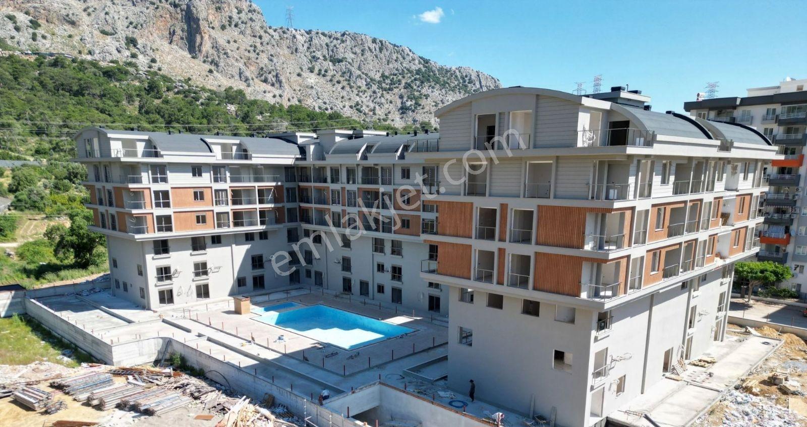 Sıfır Arakat Dubleks 3+1 Lüks Site İçerisin'de Satılık Daire — fotoğraf 8