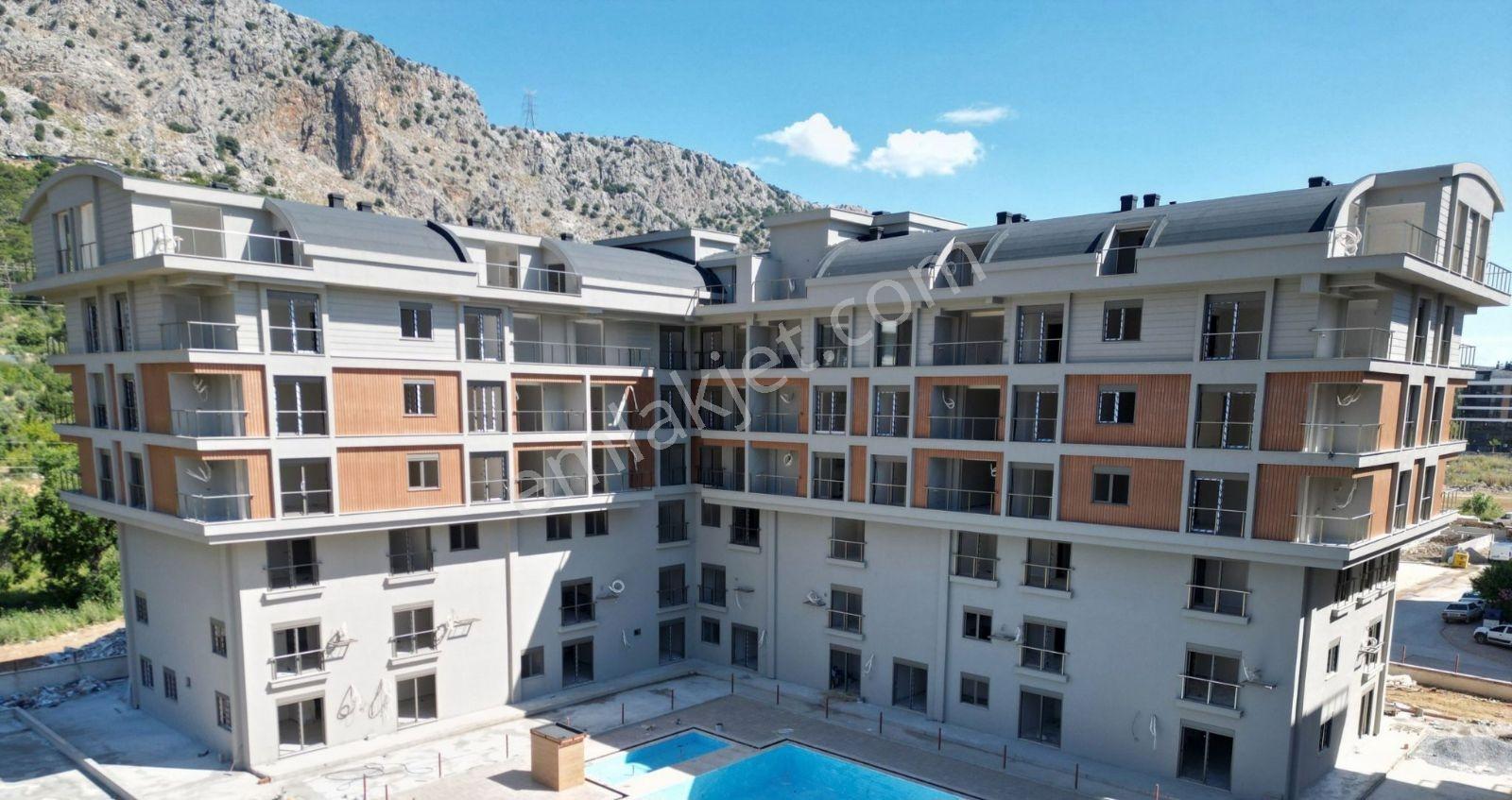 Sıfır Arakat Dubleks 3+1 Lüks Site İçerisin'de Satılık Daire — fotoğraf 15