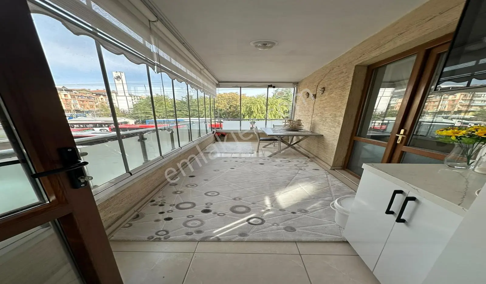 Atapark Pazar Yeri Yakını 3+1 Katta 145m2 Asansörlü Kök Tapu — fotoğraf 10