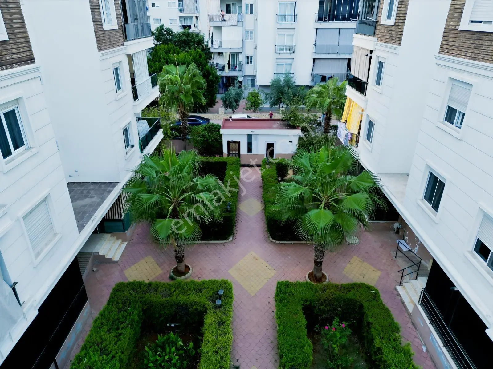 Antalya Şafak Mh'de Satılık 3+1 140m² 3.kat Daire — fotoğraf 4