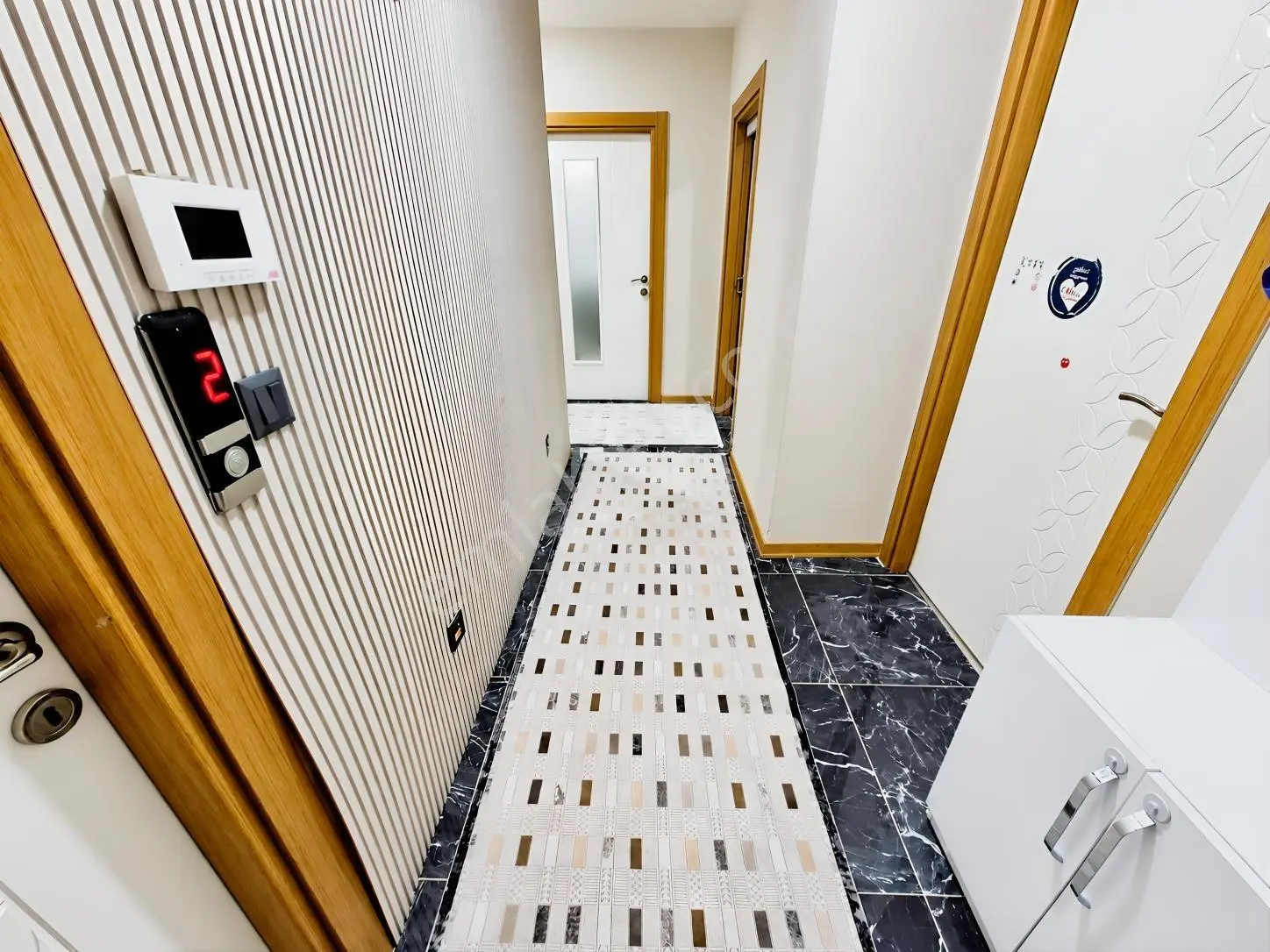 Antalya Şafak Mh'de Satılık 3+1 140m² 3.kat Daire — fotoğraf 17