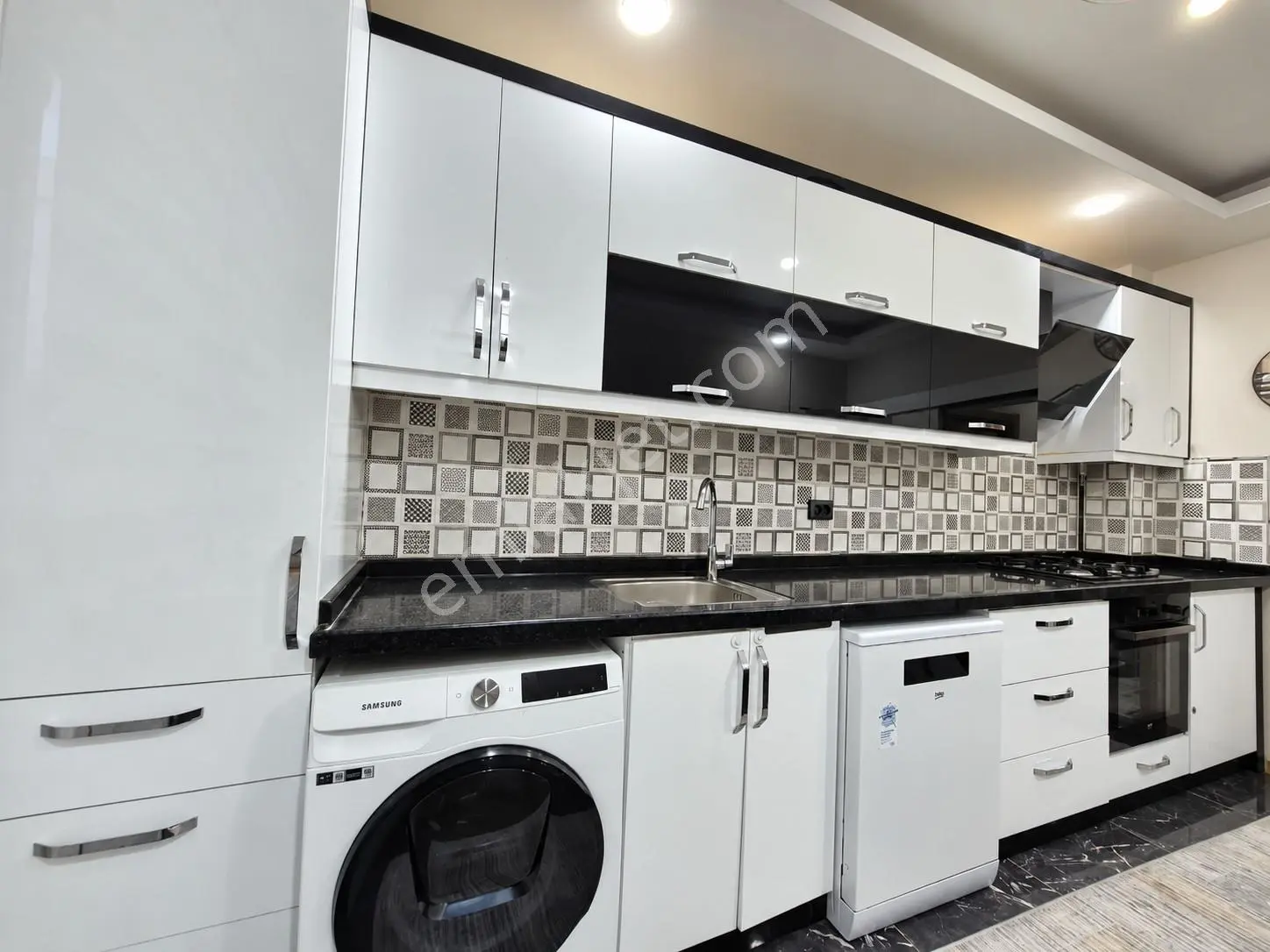 Antalya Şafak Mh'de Satılık 3+1 140m² 3.kat Daire — fotoğraf 19