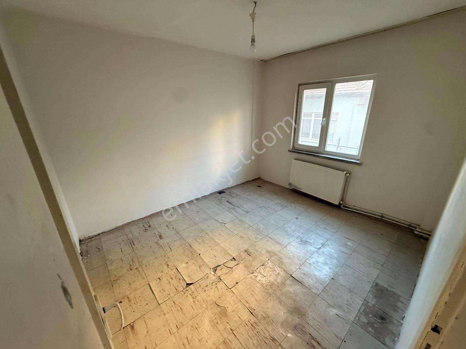 Akşemsettin Mah Salon Bağımsız Kat Konumunda Y. Giriş 3+1 Daire — fotoğraf 15
