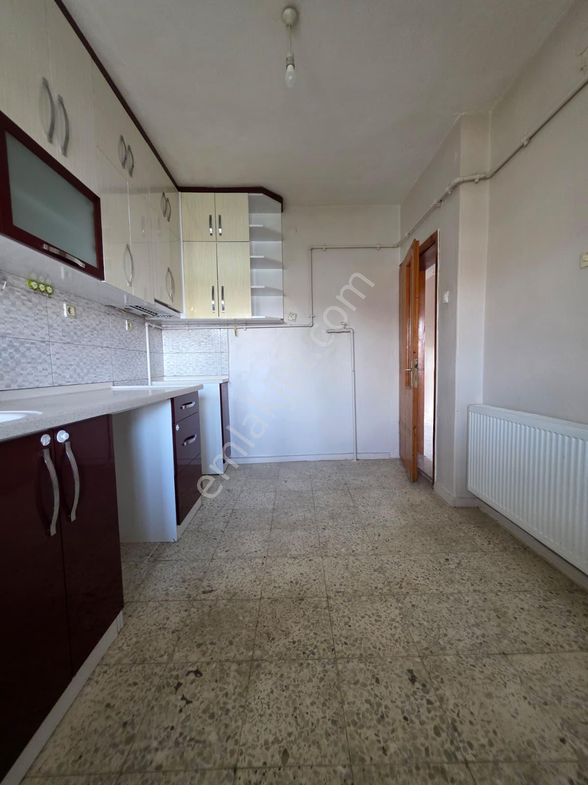 Yüksel Şahinden S.eyyubi Bağlarbaşı Cami Arkası 3+1 Satılık — fotoğraf 7