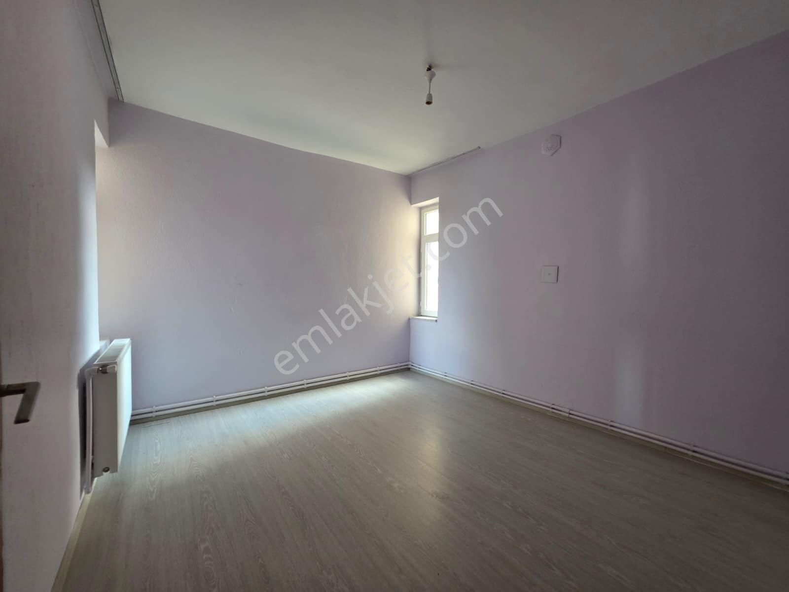 Yüksel Şahinden S.eyyubi Bağlarbaşı Cami Arkası 3+1 Satılık — fotoğraf 13