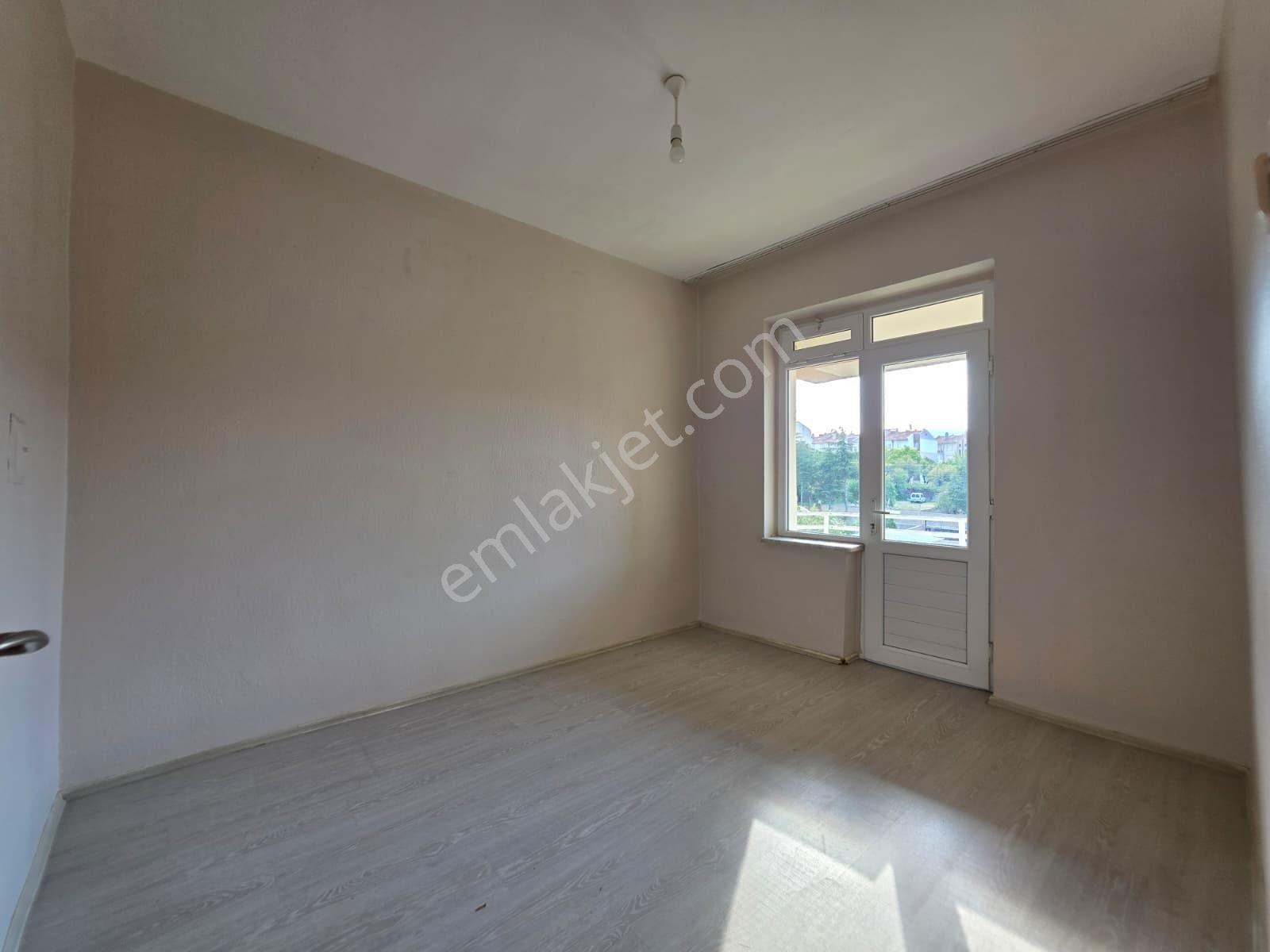 Yüksel Şahinden S.eyyubi Bağlarbaşı Cami Arkası 3+1 Satılık — fotoğraf 15