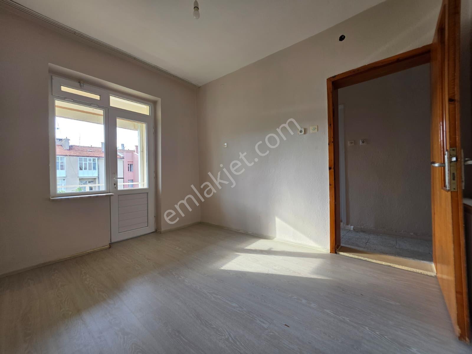 Yüksel Şahinden S.eyyubi Bağlarbaşı Cami Arkası 3+1 Satılık — fotoğraf 16