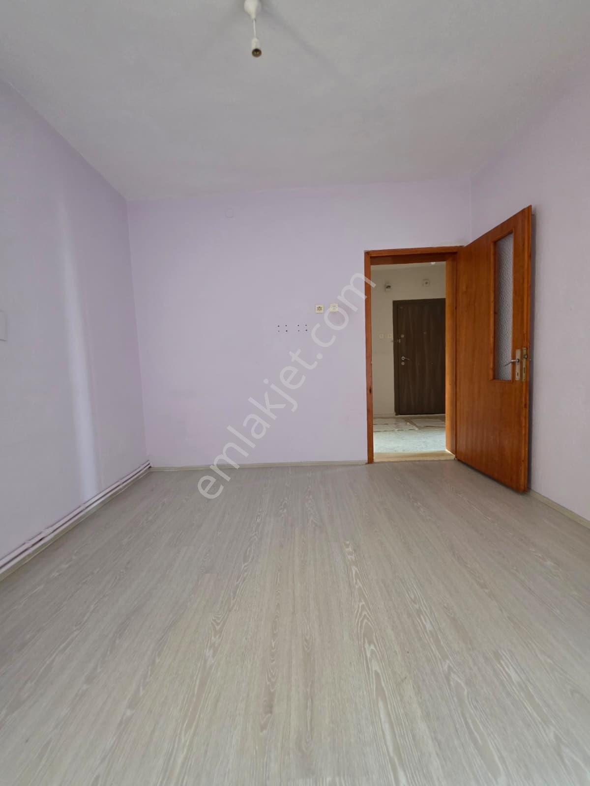 Yüksel Şahinden S.eyyubi Bağlarbaşı Cami Arkası 3+1 Satılık — fotoğraf 19