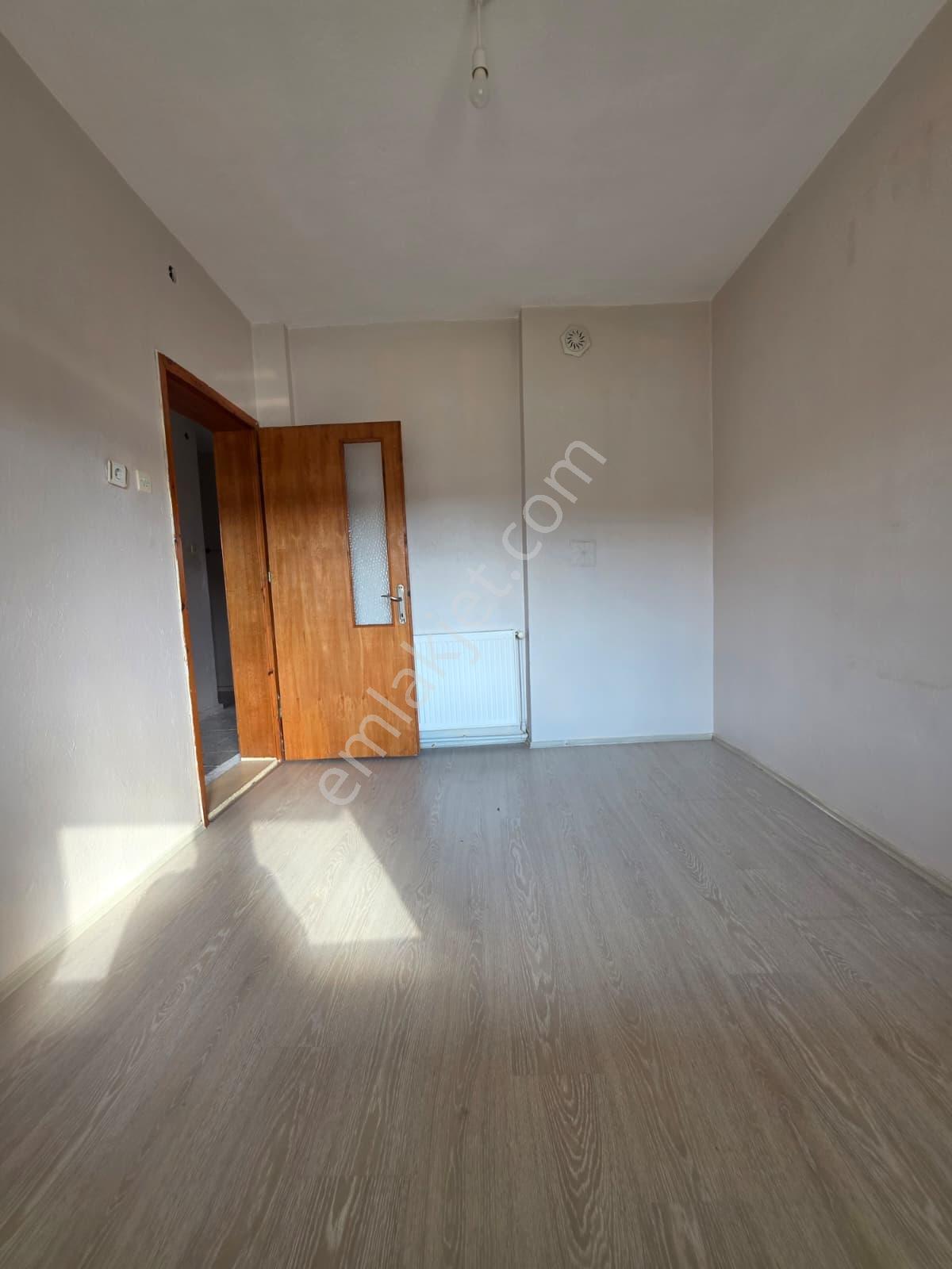 Yüksel Şahinden S.eyyubi Bağlarbaşı Cami Arkası 3+1 Satılık — fotoğraf 23