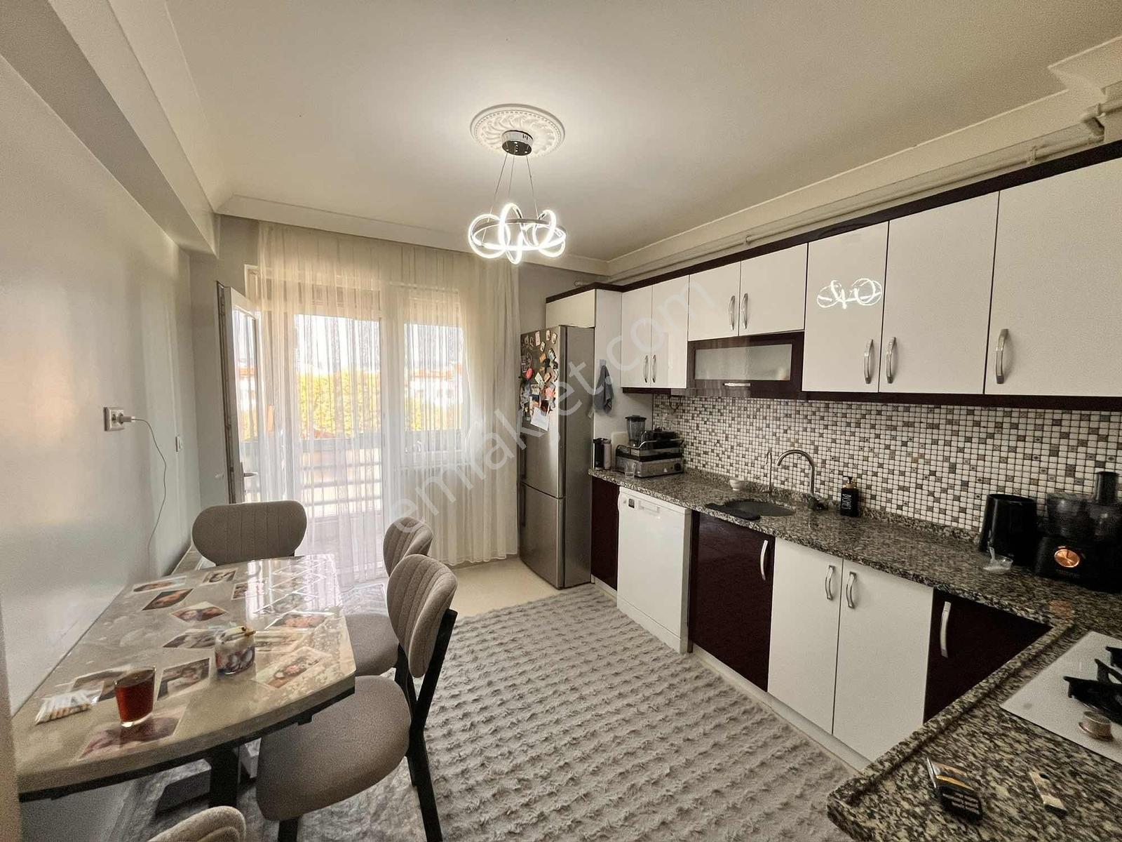 Rw Lıfe// Zafer Mah. 90 M2 Önü Açık Özel Garajlı Satılık Daire — fotoğraf 6