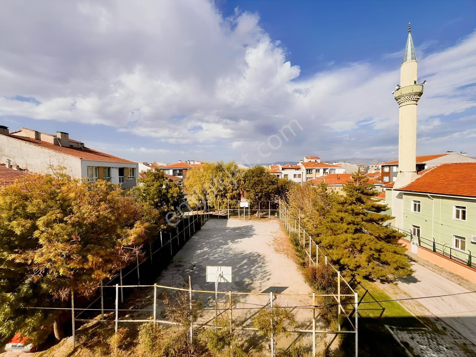 Rw Lıfe// Zafer Mah. 90 M2 Önü Açık Özel Garajlı Satılık Daire — fotoğraf 14