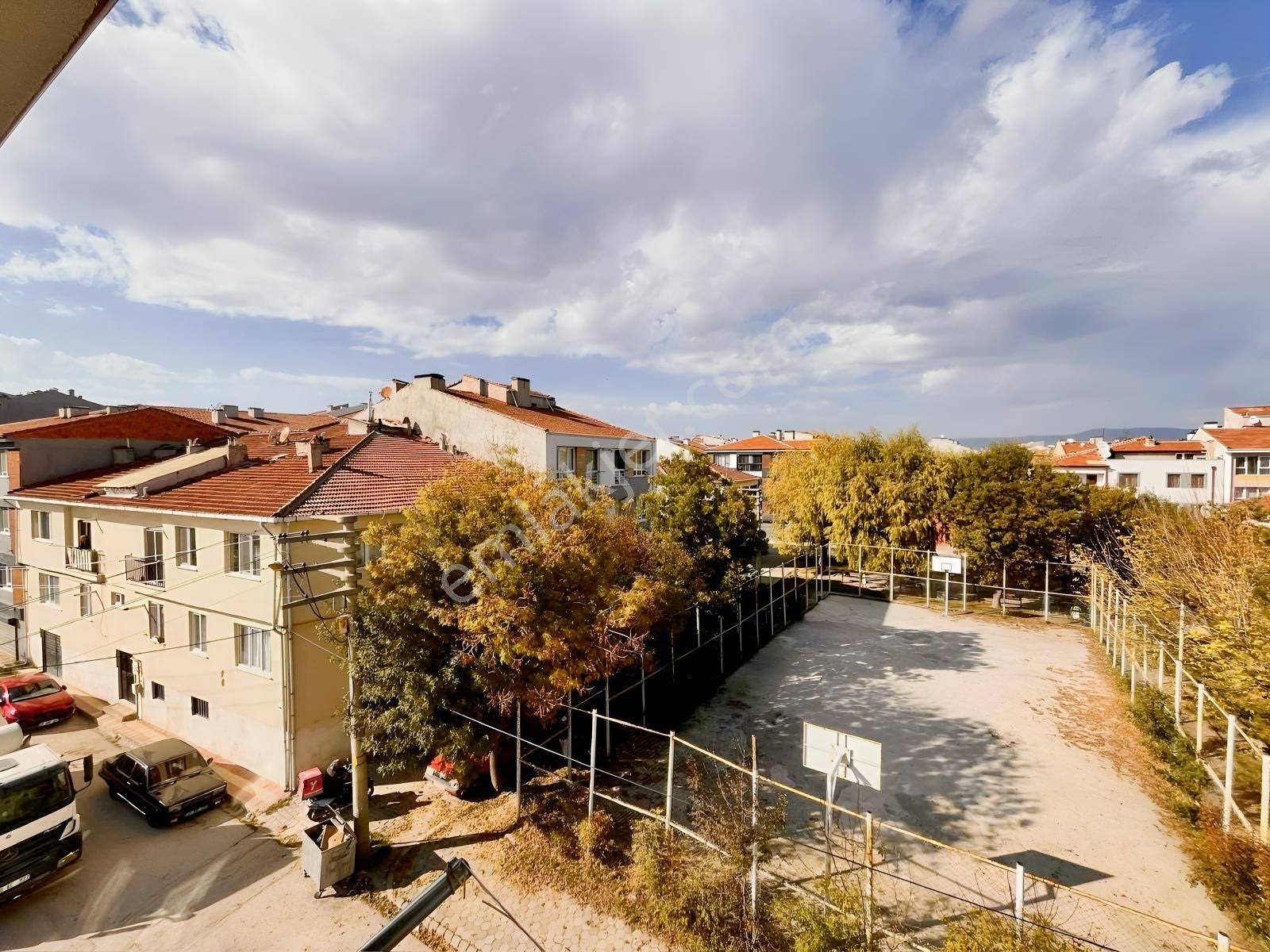 Rw Lıfe// Zafer Mah. 90 M2 Önü Açık Özel Garajlı Satılık Daire — fotoğraf 15