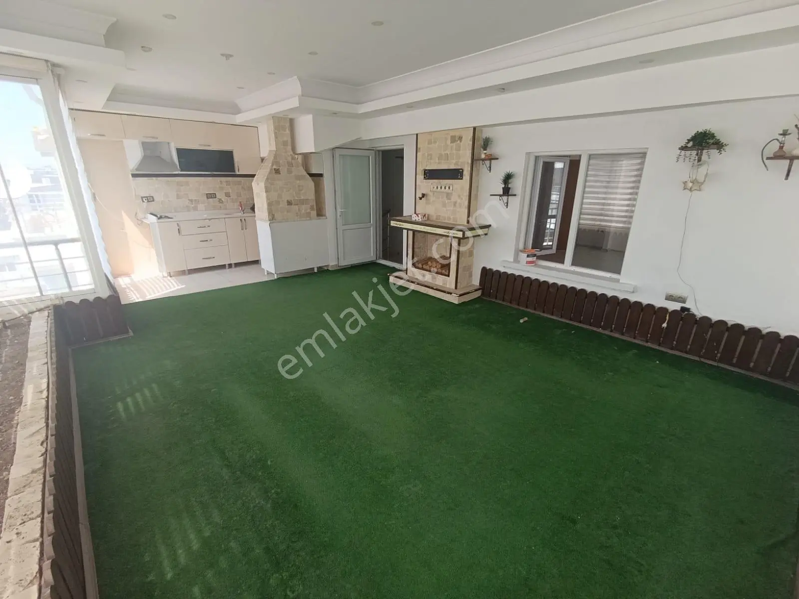Tandoğan Mah'de Asansörlü E.banyolu Lüx Teraslı 5+1 Satılk Daire — fotoğraf 9