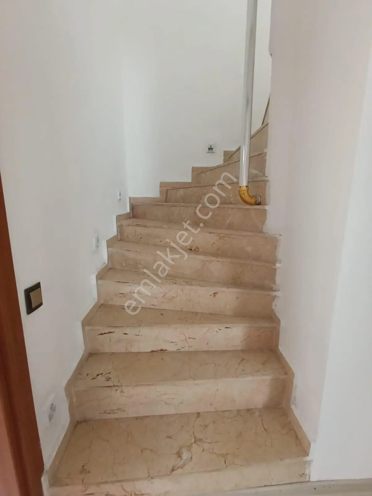 Tandoğan Mah'de Asansörlü E.banyolu Lüx Teraslı 5+1 Satılk Daire — fotoğraf 27
