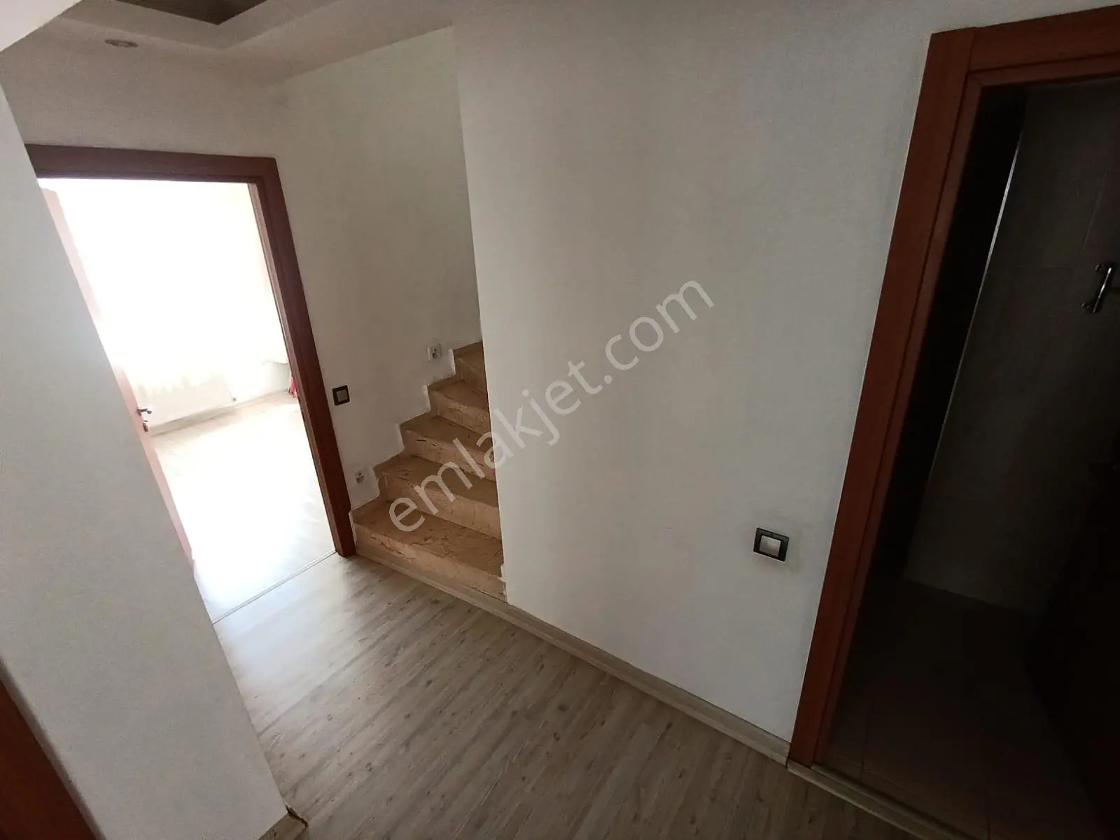 Tandoğan Mah'de Asansörlü E.banyolu Lüx Teraslı 5+1 Satılk Daire — fotoğraf 28