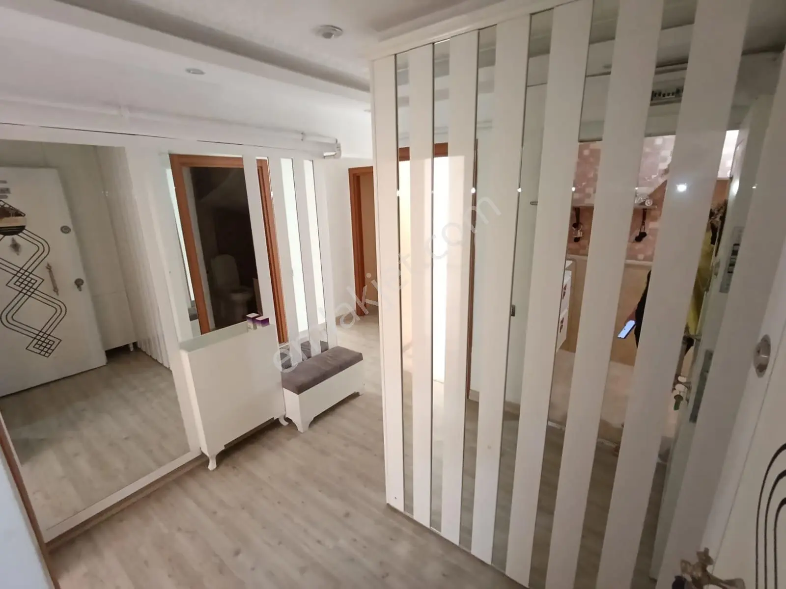 Tandoğan Mah'de Asansörlü E.banyolu Lüx Teraslı 5+1 Satılk Daire — fotoğraf 31