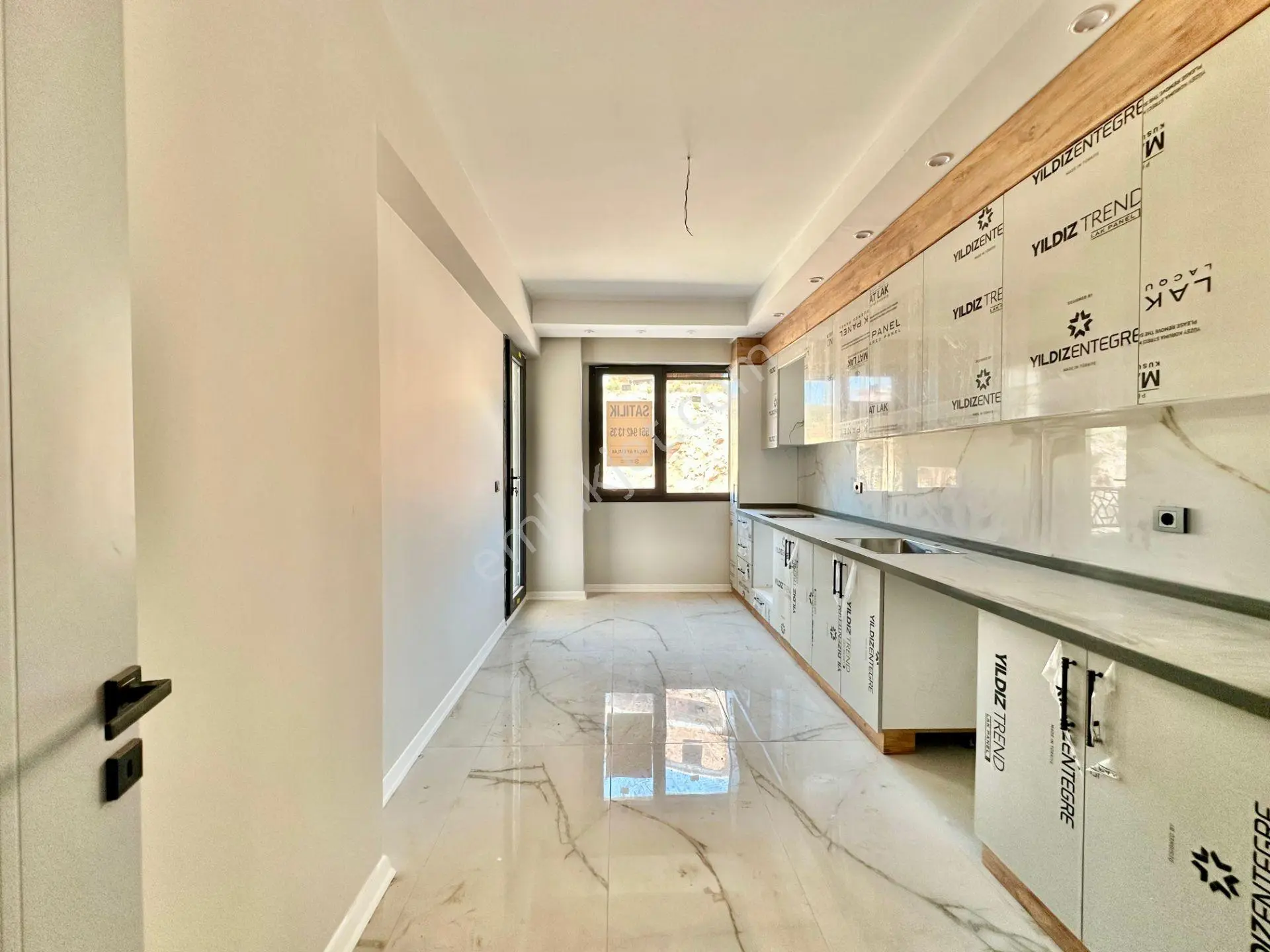 ꧁ay Emlaktan꧂kazdağları Eteklerinde Yüzme Havuzlu Deniz Manzaralı Ön Cephe Satılık 2+1 Lüks Daire — fotoğraf 7