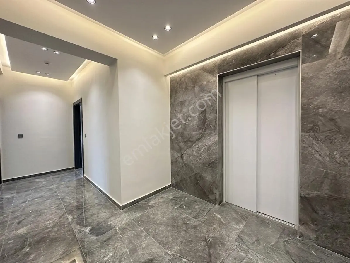 ꧁ay Emlaktan꧂kazdağları Eteklerinde Yüzme Havuzlu Deniz Manzaralı Ön Cephe Satılık 2+1 Lüks Daire — fotoğraf 32