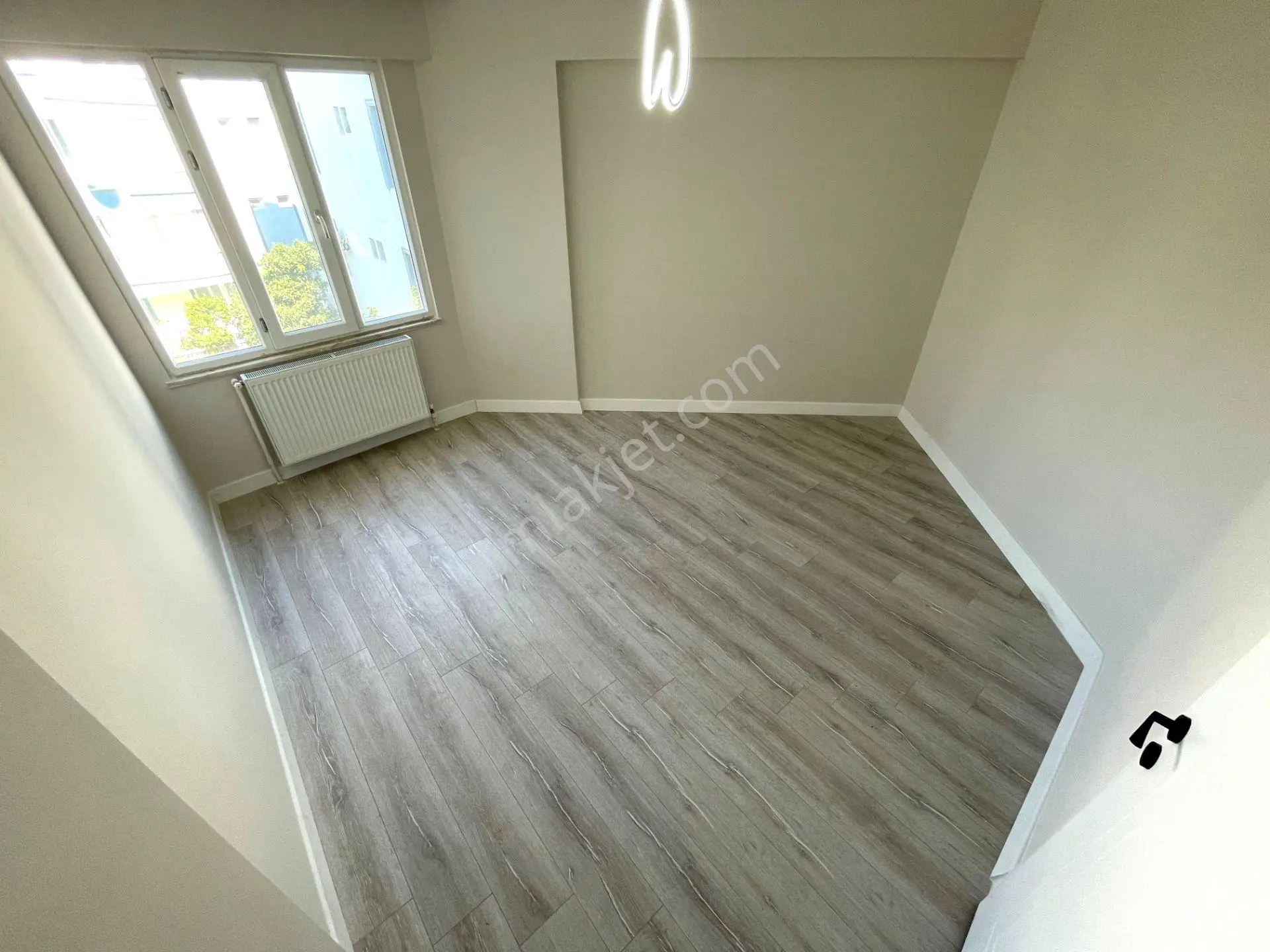 𝄞melodi'den Doktorlar Sitesi Civarında 3+1 Ön Cephe Arakat Ayrı Mutfaklı Barbekülü Daire — fotoğraf 7