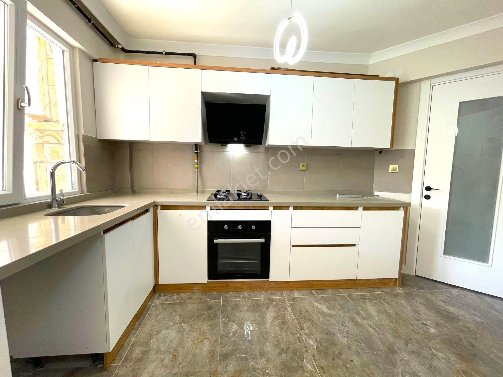 𝄞melodi'den Doktorlar Sitesi Civarında 3+1 Ön Cephe Arakat Ayrı Mutfaklı Barbekülü Daire — fotoğraf 17