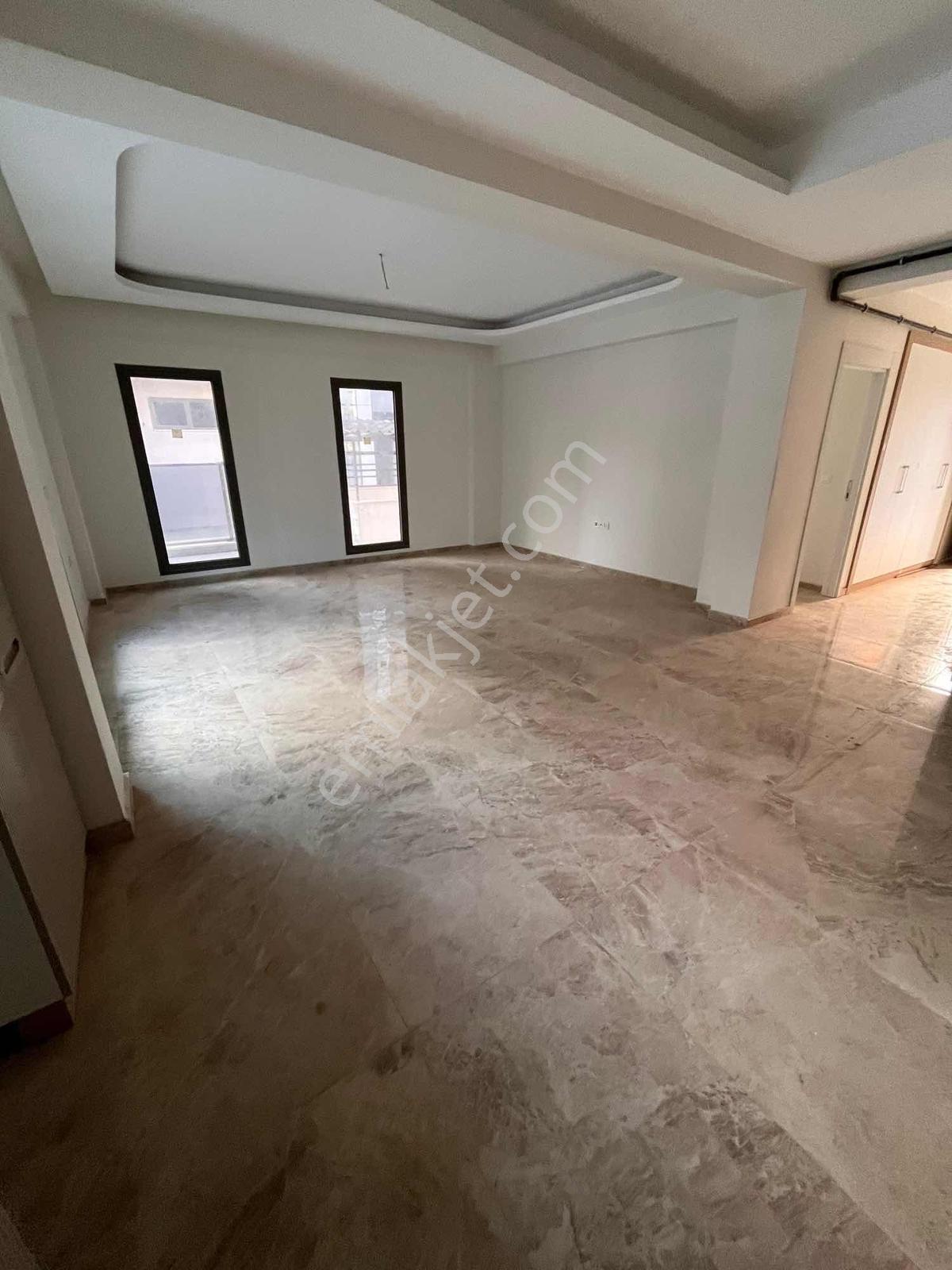 Satılık 4 + 1 Villa Harika Konum Büyük Fırsat — fotoğraf 5