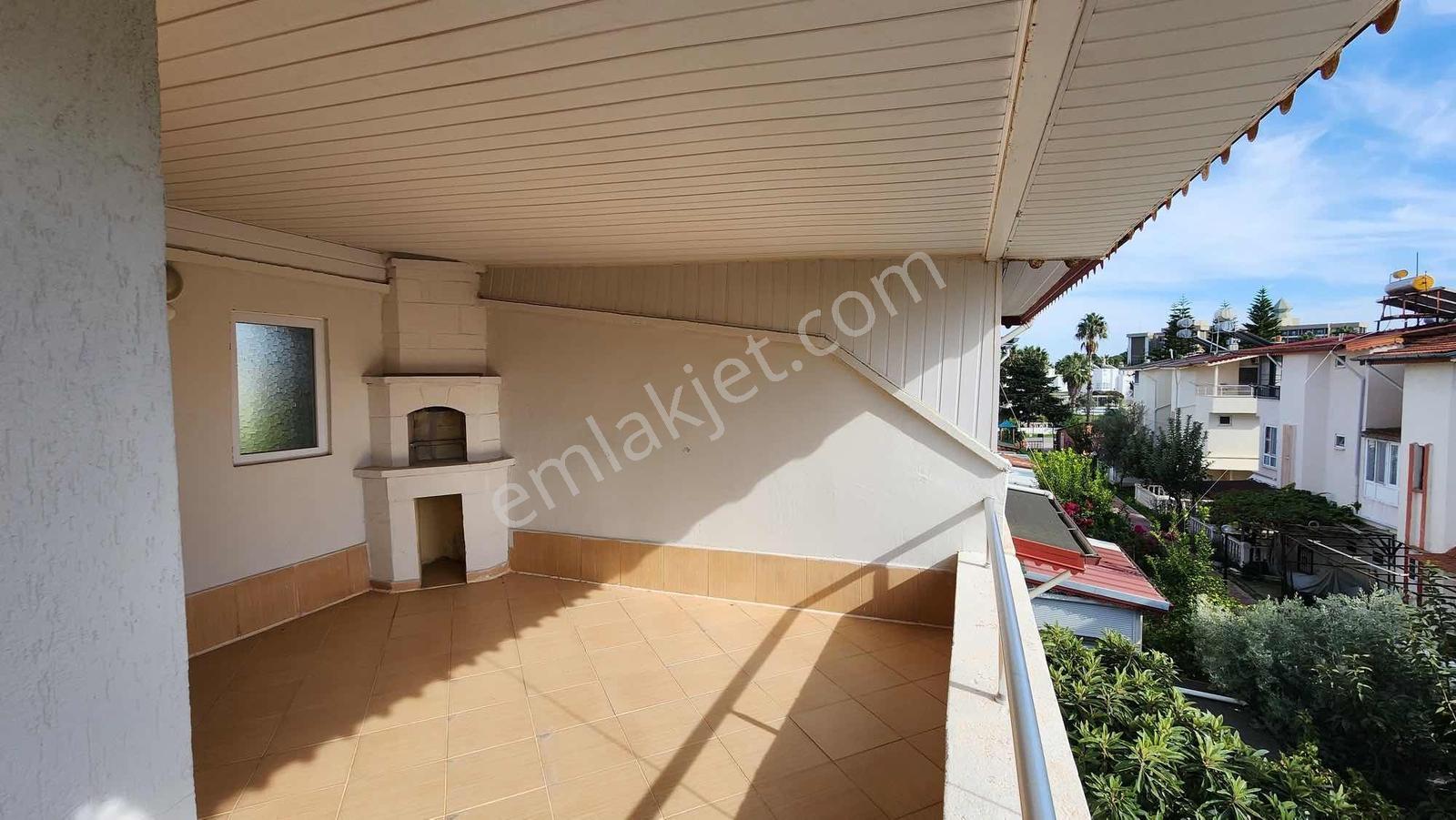 Çenger De Satılık Köşe 5+1 Villa — fotoğraf 17