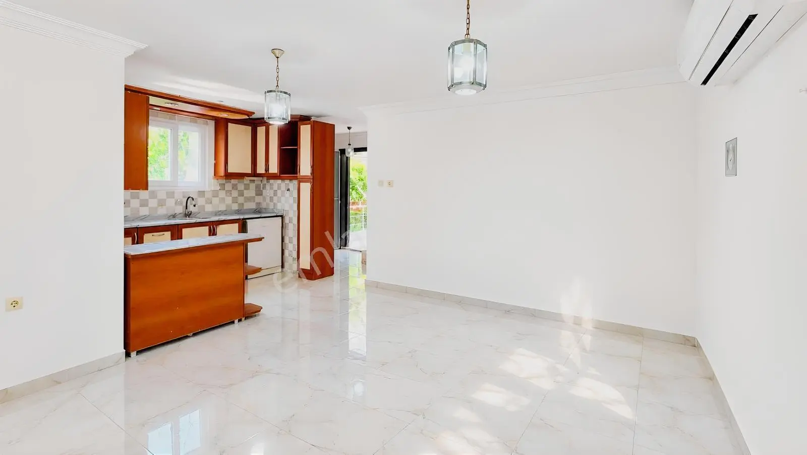 Çenger De Satılık Köşe 5+1 Villa — fotoğraf 29