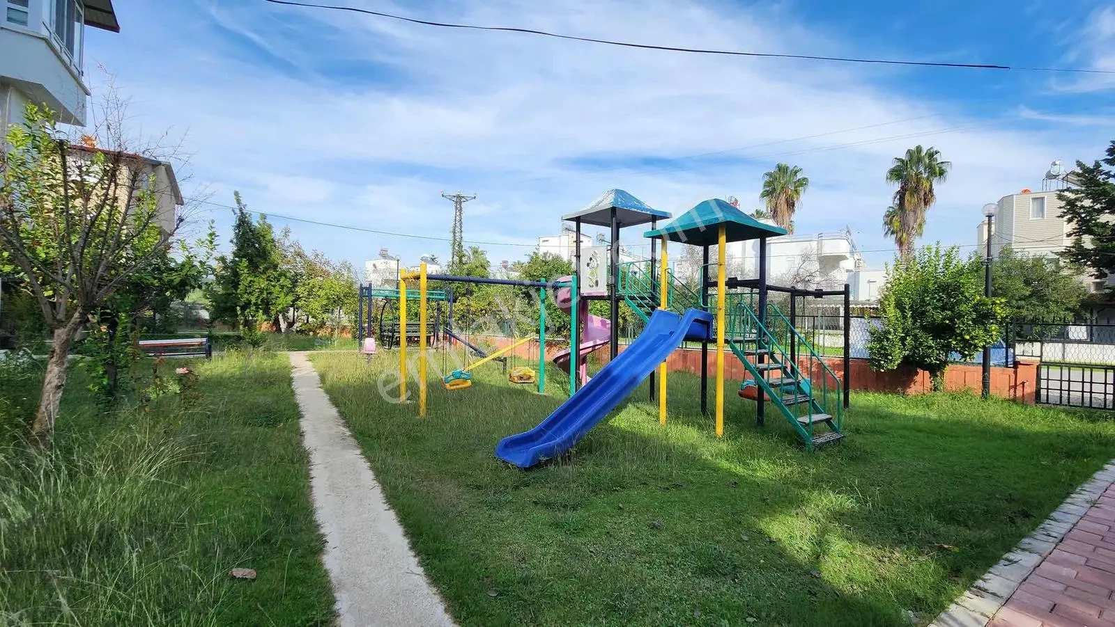 Çenger De Satılık Köşe 5+1 Villa — fotoğraf 30